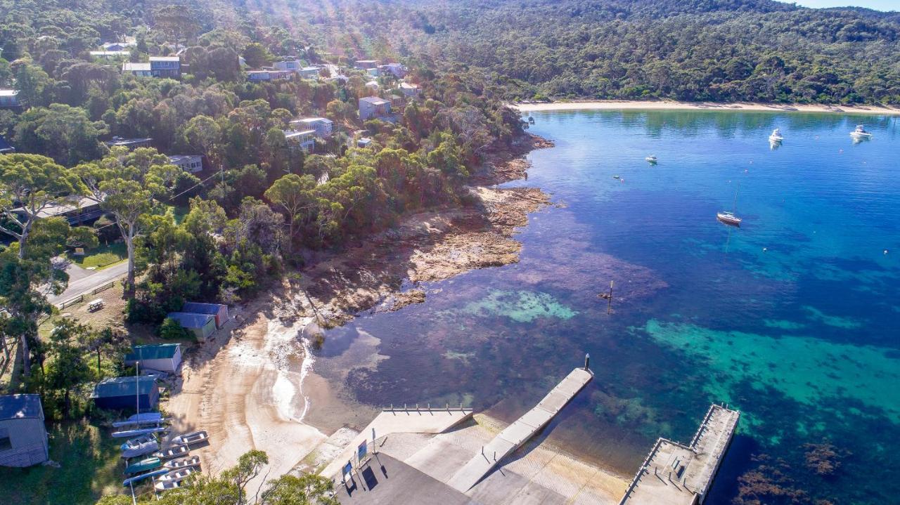 Freycinet Stone 6 - Mica